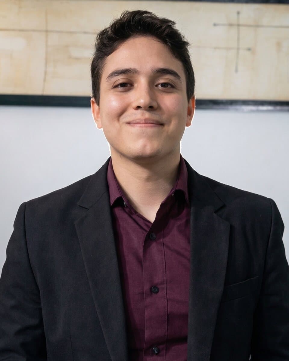 Retrato de Lic. Khevin Alberto Sánchez Zamora